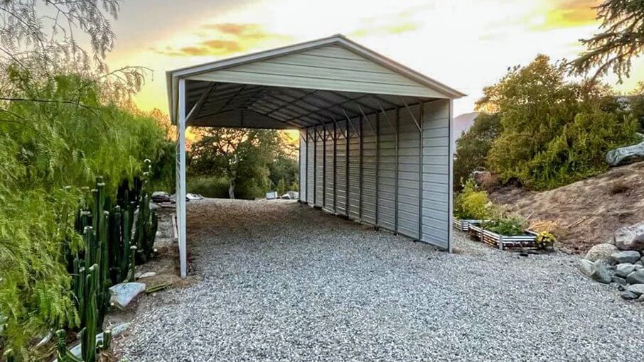 Carport 24