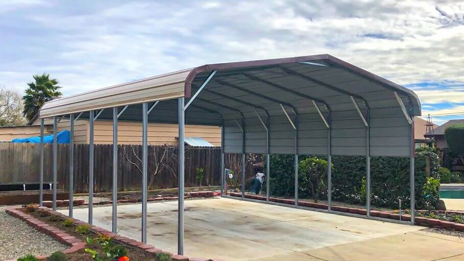 Carport 25