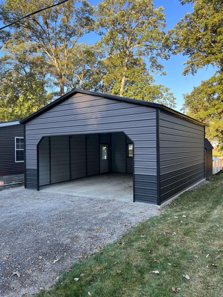Garage 83